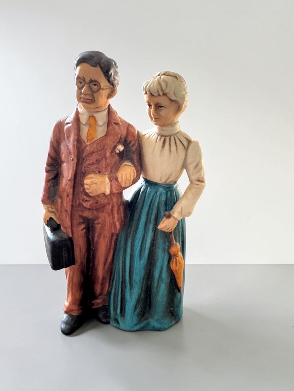 1973 Avon Club Perfume Bottle Figurine Mr & Mrs D.H. McConnell Founders of Avon